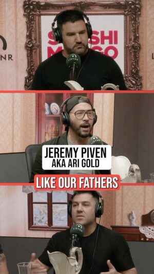 Jeremy Piven Instagram - Well someone got fired today…

By none other than @jeremypiven aka #AriGold

A brilliant episode of @sooshimangopodcast and let’s just say someone lost their job and their dignity 😳

Listen 🎧 now!

Get it where you get your #pods! (Link in bio)