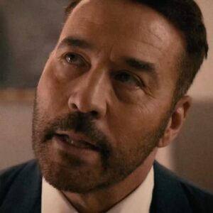 Jeremy Piven Instagram - The game of basketball would never be played the same. Watch the official trailer for SWEETWATER, inspired by the true story of Hall of Famer Nat “Sweetwater” Clifton, the first African American to sign an NBA contract. Exclusively in theatres, April 14. #SweetwaterMovie @sweetwatermovie @nba