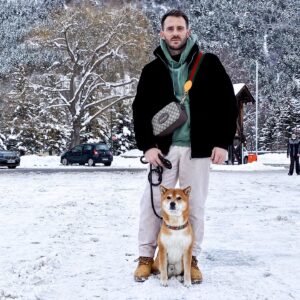Jérémy Samat Instagram - L’air frais de la montagne que ça fait du bien ⛄️ 
Mon Ginko adore, il veut jamais rentrer à Marseille