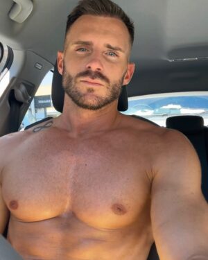 Jérémy Samat Instagram - Drivers licence 🚗