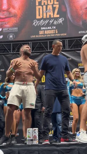 Jeremy Stephens Instagram - Jeremy Stephens had something to say about Chris Avila’s physique in the faceoff 😬 #PaulDiaz