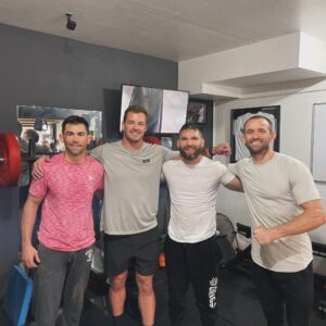 Jeremy Stephens Instagram - Keeping it real and lifting steel rain or shine @tbristolfit @dominickcruz