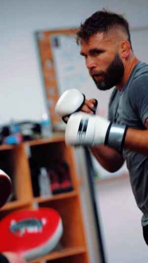 Jeremy Stephens Instagram - Built for it all🩸