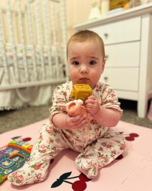 Jeremy Sumpter Instagram - 7 months already! My baby girl Lucy.. I love you so much #snowflake