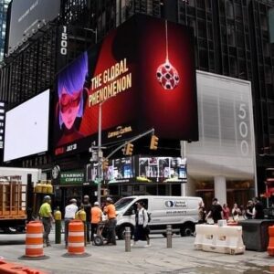 Jeremy Zag Instagram - 20 years ago... i walked through this street and i dreamed about having a Zag Heroez on these screens... Merci Netflix, merci ma team, and merci to all my fantastic partners. Une pensée speciale pour Thomas, Nathanael and Aton 🥰😍⭐️🙌💫 @netflixfamily @miraculous