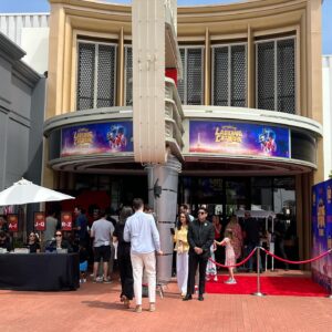 Jeremy Zag Instagram - Miraculous movie premiere in Los Angeles, California by Netflix! ⭐️⭐️⭐️⭐️
and some photos from SDCC ❤️ #miraculousthemovie #netflixfamily