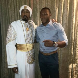 Jermel Howard Instagram - Got a chance to hang with royal family at @thereallraye1 Queen mother of development crowning ceremony. The culture and vibe was electrifying. 💪🏾💪🏾💪🏾🙏🏽🙏🏽🙏🏽 #africa #ghana #king  #yahweh #queenmother #ghanafamily