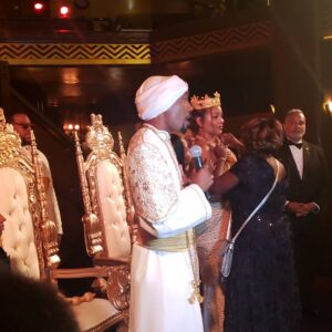 Jermel Howard Instagram - Got a chance to hang with royal family at @thereallraye1 Queen mother of development crowning ceremony. The culture and vibe was electrifying. 💪🏾💪🏾💪🏾🙏🏽🙏🏽🙏🏽 #africa #ghana #king  #yahweh #queenmother #ghanafamily