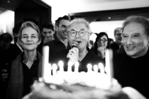 Jérôme Bertin Instagram - Il y a des rencontres qui changent une vie. C’était il y a 30 ans. J’étais journaliste à @lciofficiel. 30 ans d’amitié, de rigolades, de discussions passionnantes et passionnées. Merci pour ces 30 glorieuses ! Merci #dominiquebesnehard. Joyeux anniversaire « ma crapule » !