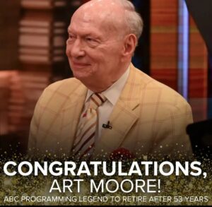 Jerry O'Connell Instagram - If you have ever done @livekellyandmark you know this stallion is an ABSOLUTE LEGEND!!! CONGRATS MR. MOORE!!!