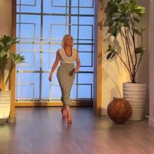Jerry O'Connell Instagram - Hannah Waddingham on @thetalkcbs Me: 'Wow.  Wow.  Wow.  Wow.  Wow.'