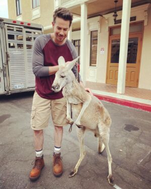 Jerry Trainor Instagram - My quest to work with exotic animals continues. His name is Tucker. Tucker is a real diva on set.