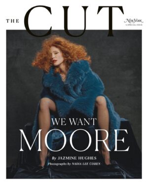 Jess Willis Instagram - Our spring fashion issue is here @thecut with cover star @juliannemoore serving high glam ✨✨✨photographed by @nadialeecohen and styled by me 

Julianne wearing @balenciaga and @bulgari 

The Cut @thecut 
Talent: @juliannemoore 
Photography by @nadialeecohen
Styling by @jessswill 
Written by @jazzloon
Photo Assistants:@davidlopezosuna and @soriano_gustavo_
Digital Operator: @brooksdigi
Styling Assistants @antoninathestylist and @brandonmichaelg
Styling Intern: @icyaus
Tailor: Susie Kourinian 
Hair: @marktownsend1
Makeup: @elaineoffers
Manicurist: @nailartbyqueenie
Set Design: @avavillafane
Set Lead: @the_real_misterminty
Set Dressers: @chinos_hat and @goshdarnitmax
Executive Producer: @carlota.rdv
Producers: @fabiencolas and @malcolmduncanyolo 
Production Manager: @andres.white
Runners:@paul_m_arroyo, @beachboyrich and @joshblock
The Cut, Editor-in-Chief @lrpeoples
The Cut, Photo Director  @nono_elle_
The Cut, Photo Editor @_maridelis
The Cut, Features Editor @helloitsmarisa
The Cut, Senior Social Media Editor @sash.fm
The Cut, Editorial Assistant @brookelamantia