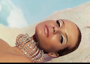 Jess Willis Instagram - When I saw this necklace up close by @danielroseberry @schiaparelli an iconic image immediately popped into my head and I knew I had to pay homage ✨✨✨ and @jodiesmith definitely understood the assignment ✨✨✨ next slide for reference 🤍

Jodie for @thecut photographed by @adrienneraquel and styled by me ✨✨✨

The Cut @thecut
Talent: @jodiesmith
Photography by @adrienneraquel
Written by @e_alexjung
Styling by @jessswill
Lighting Director: @antioch_studio
Digital Tech: @jennifer.czyborra
Photo Assistant: @mikebroussard 
Styling Assistant: @jaemi.xyz
Set Design: @wayoutstudioco
Hair: @ursulastephen
Makeup: @pircillapae