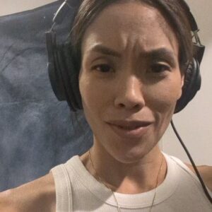 Jessalyn Wanlim Instagram - Totes profesh #voiceoveractor here yoooooo!