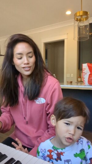 Jessalyn Wanlim Instagram - Annoying but cooler 🦈
#babyshark #babysharksong