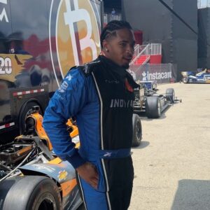 Jesse Bray Instagram - Race Day 1 in the books. Thank you @indycar @indycaratiowa @peacock for this surreal experience! A ride I’ll never forget 🏁

@Peacock  @Peacock TV 
@LoveIslandUSA 
#LoveIslandUSA
 
@INDYCAR 
#INDYCAR