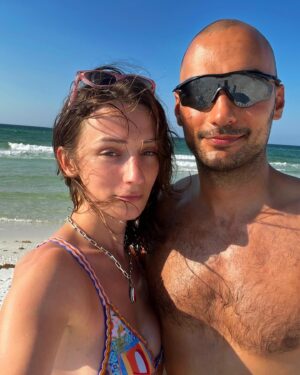 Jesse James Keitel Instagram - just a couple o’ sun-kissed nematodes nematoding in the sun ✨💕