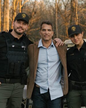 Jesse Kove Instagram - I love this cast and i’m so incredibly lucky I get to call each of them a friend Blue Ridge the series comes to @insp_tv this month you won’t want to miss this ! 

Special thanks to @garywheelerfilm more to come my friend!