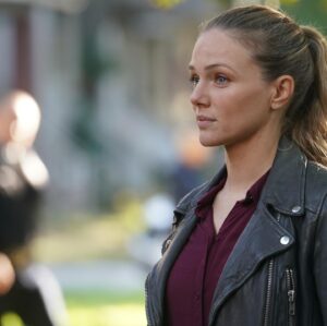 Jesse Lee Soffer Instagram - The face I make when you tell me you’re not watching tonight.. #ChicagoPD #OneChicago