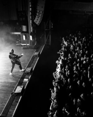 Jesse McCartney Instagram - It’s only been a week since we wrapped the #AllsWellTour and I’m having serious withdrawals! Miss you guys.