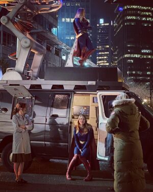 Jesse Rath Instagram - So much going on in this picture. Lot to unpack. 

#supergirl #arrowverse #warnerbros #superfriends #dc #cw #dceu #doctorlahr #beatricelahr