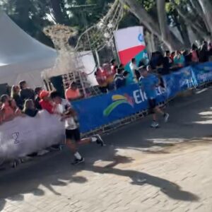 Jessica Aguilar Instagram - ✨#TBT Conquisté el maratón de 21k en Puebla- me inscribí el martes, pensé que era sábado, terminé corriendo el domingo. Acepté la confusión con muchas risas, amor y agradecimiento por el apoyo y los ánimos de mi media naranja. Alimentando la emoción de la competencia y el crecimiento personal. ¡Más aventuras pronto! 
🏃🏽‍♀️
Conquered the Puebla 21k marathon- signed up on Tuesday, thought it was Saturday, ended up running on Sunday. Embraced the mix up with a lot of laughter, love and loads of gratitude for my better half’s cheers and support. Fueling the thrill of competition and self growth. More adventures soon!
💪🏽
.
.
.
.
.
.
#AventuraPoblanas #CulturalRun #MarathonMishaps #Grateful #CheerstoHealth #Mindset #NeverGiveUp #LoveWhatYouDo #SmileandBelieve ✌🏽🧡