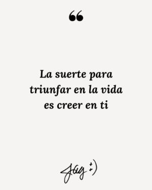 Jessica Aguilar Instagram - The luck to succeed in life is to believe in yourself.
.
.
.
.
.
.
#SmileandBelieve #SonrieyCree #YouGotThis #TuPuedes 😃