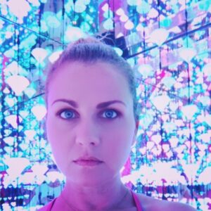 Jessica Boehrs Instagram - "It doesn't matter how beautiful your theory is, it doesn't matter how smart you are. If it doesn't agree with experiment, it's wrong."

#experimentalphotography #brainyquotes #richardpfeynman