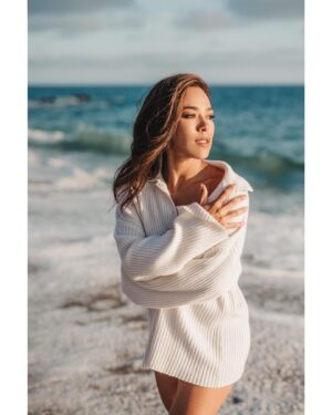 Jessica Camacho Instagram - Thanks for all the love, guys. Sending all kinds back out. 🤍. @amandapeixotoelkins - my beautiful photographer @vivianmaxwellbeauty - the beauty behind makeup & hair & Jules - the light of my life