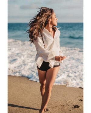 Jessica Camacho Instagram - Get busy getting free.