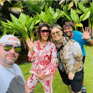 Jessica Clark Instagram - Botanical Gardens 🐢🍃🌿