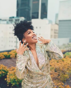 Jessica Frances Dukes Instagram - My First Emmys Weekend!!!! Here we Go! Event 1! Headed to celebrate the fab nominees and especially my #Ozark & #Netflix fam at the #TelevisionAcademy’s Performers Nominee Celebration @televisionacad #emmys
#FashionStylist @mickeyboooom #styledbymickey 
#Suit: @marcbouwer 
#HairStylist @jtouch 
#MakeupArtist @_beatbeauty_ 
#NailTech: @dramaticnailsbyoniecia 
#Jewelry: @georginajewelryofficial 
#Photographer @mfortphoto 
#Gold #Rooftop