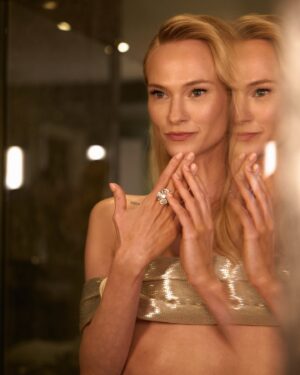 Jessica Madsen Instagram - @fendi @bvlgari you have my ❤️ 

Getting ready with @bazaaruk 

Photographer: @stillsbyconnor 
Stylist: @jennedykennedy 
Makeup @bethany.j.long 
Hair: @knightjosh 

Wearing: @fendi 
Jewellery: @bvlgari 

@bridgertonnetflix @shondaland @netflix @netflixuk #fendi #bvlgari #bridgerton #bridgertonnetflix #polin #harperbazaar #fashion #photography