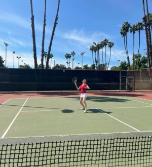 Jessica Morris Instagram - Great weekend with my favorite person😘🧩❤️☀️#tennis #pool #sunshine #love
