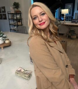 Actress Jessica Morris HD Instagram Photos and Wallpapers June 2024