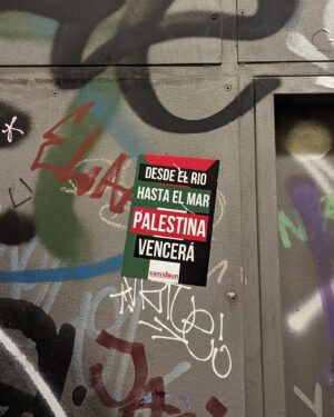Jessica Prudencio Instagram - 101 jours de trop. Desde el rio hasta el mar. 💖🇵🇸🍉

#freepalestine #unmutegaza