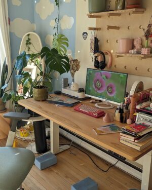 Jessica Prudencio Instagram - Quelques coins de mon château 💖🏰🌾

#dopaminedecor #cornerofmyhome  #ihavethisthingwithcolor
#interiorinspo