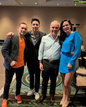 Jessie Vargas Instagram - I feel fortunate to be honored at the WBA centennial Convention. It was a memorable 4 days where many champions came together to celebrate 100 years of the WBA. 

Me siento muy afortunado de aver sido reconocido en la convención centenaria de la AMB. Fueron 4 días memorables donde varios campeones se unieron para festejar los 100 años de la AMB
Gracias @wbaboxingofficial 
Thank you 

#Boxing #Boxeo #evanderHolyfield #MiguelCotto #pauliemalignaggi #WinkyRight #NonitoDonaire #JuanDiaz #JackieNava #PelenchinCaballero #JakePaul #Cotto  #Bivol #ManyMore