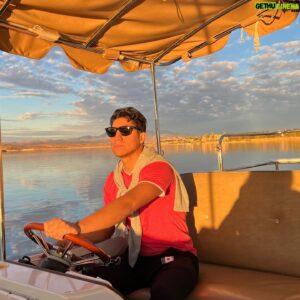 Jessie Vargas Instagram - Paradise is a mindset ☀️ vivir en un paraíso lo controla tu mentalidad. Vive feliz con objetivos, retos, y ese es el paraíso. ☀️