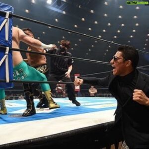 Jessie Vargas Instagram - Supporting my bros “United Empire” in their wrestling match @megatjp @francesco_akira @henarenz @great_o_khan 💯 @newjapanpro_wrestling