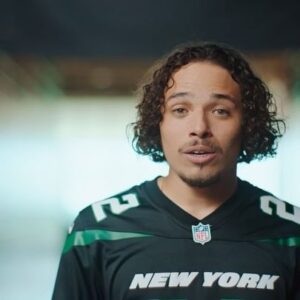 Jessy Terrero Instagram - New Commercial 

The Celebration 

#PorLaCultura

@nfl 
@jfarfan 

Starring @anthonyramosofficial 
Director @jessyterrero 🎥
Creative Director @lemon.andersen 
Producer @leslieterrero 
Exec Producer @rcoolio 
DP @mikkodp 
Edit @carlosduhaime 
Styling @rameerandall 
Casting @ulysses.terrero 
Colorist @juliacolorista 
Vfx @jesusmanucci 

Music: @yandel @elalfaeljefe @iamwill @chaelproduciendo @neon16 

@cinemagiants 
@vinceherreraart @katdeed 
@dopenessdealer @esther__dejesus @rockasa @its_mario.fam @space305 

Production Mexico City
@javiertalanr 
Production Design @natabelena 
Casting @letycamacho_y