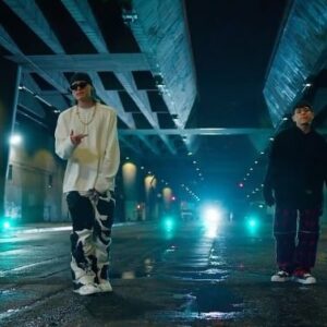 Jessy Terrero Instagram - @juniorh x @pesopluma 
A tu manera 

🎥

@cinemagiants