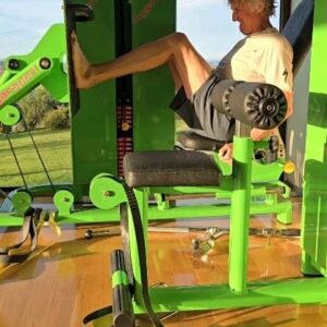 Jesús Calleja Instagram - Entreno 6 días a la semana durante todo el año, mucho aerobico, por supuesto bici, montaña, escalar o correr y gimnasio (4 días, después del entreno) durante los rodajes aunque este fuera de España me adapto y entreno como puedo, pero no fallo! cuando cumples años, muscular es muy importante para prevenir la sarcopenia!