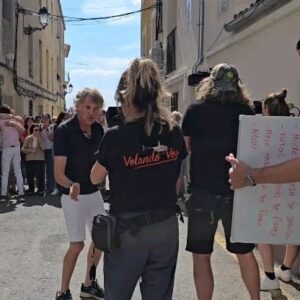 Jesús Calleja Instagram - Maravilloso rodaje de otro episodio de Volando Voy en el que han pasado muchas cosas emocionantes, mola cuando te topas con gente muy joven y las ideas clarisimas, os recomiendo su podcast rural  @agresidolces