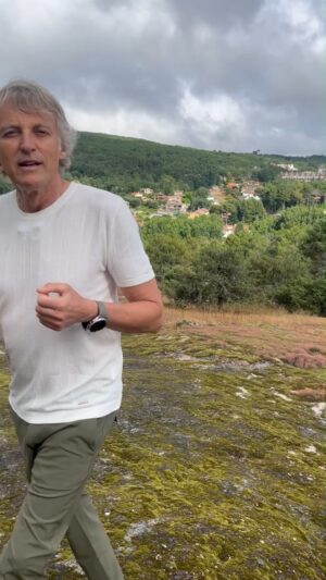 Jesús Calleja Instagram - Ahí va un planazo para este verano: Descubrir los maravillosos bosques de Castilla y León ¡pero siempre reciclando y cuidando del entorno! #PatrimonioNatural #publi