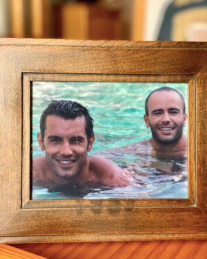 Jesús Vázquez Instagram - Recuerdos preciosos, de hace 20 años, en la casa de mis suegros en el pueblo😊♥️