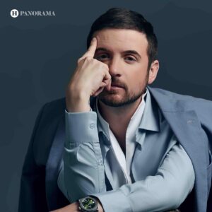 Jesús Zavala Instagram - #𝗘𝗻𝗣𝗼𝗿𝘁𝗮𝗱𝗮 I Apostó su sueño de cantar en Código Fama y ahora se ha consolidado como uno de los actores más queridos de Latinoamérica, ¿de quién hablamos? ¡Jesús Zavala está en Panorama! 🤩

Desde los 9 años, Jesús ha hecho la diferencia pues formó parte de una generación de niños actores importantísima en México trabajando al lado de Diego Boneta, Gladys Gallegos, Miguel Martínez, María Chacón para despuntar en la industria del streaming formando parte de producciones exitosas como Club de Cuervos 🏆

Esta edición le hace honor a los sueños infantiles que se hicieron realidad con esfuerzo, dedicación, autenticidad y orgullo por ser uno mismo, bajo el gran ejemplo que es Jesús Zavala ✨

¿Quieres saber más sobre sus futuras metas así como qué se diría a sí mismo cuando su carrera empezaba? Checa nuestra portada 😉

🖊: @ailedd_om
📸: @eduardoraos
👔: @sir.styling
💇💄: @aleromua
🎬: @makeitprensa