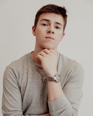 Jet Jurgensmeyer Instagram - Any of these album or GQ worthy? @urbanhillphoto #newphotos #nextalbum #lovethese #thoughts