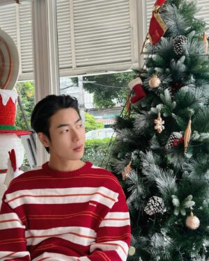 Jet Somjet Saejang Instagram - Santaaaaaaaaa🎅🏻🎄